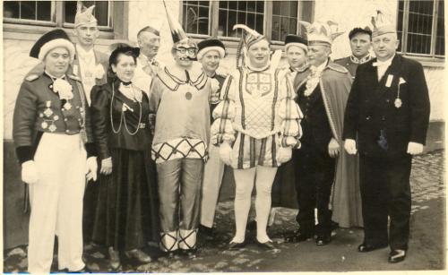 1957_3