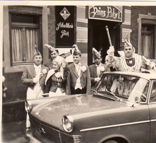1961-poly-giering_2